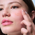 Clarins PURE-RESET Mattifying Blemish Gel for Young Skin - Image 2